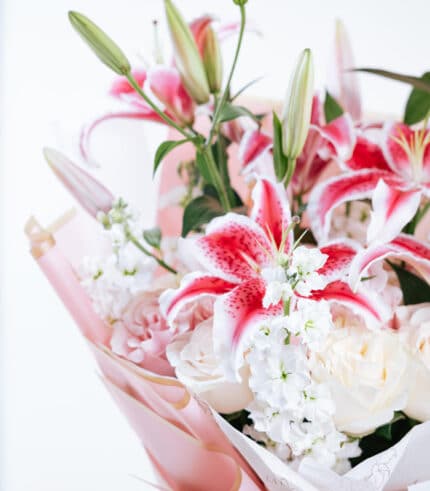Bouquet Aurora de Lirios - Image 3