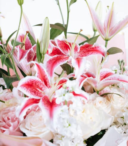 Bouquet Aurora de Lirios - Image 4
